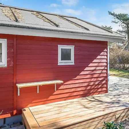 Gorgeous Home In Nexo With Wifi *