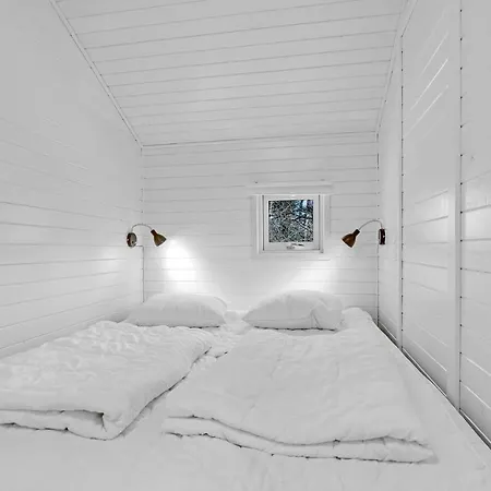 A Stunning In With 1 Bedrooms And Wifi